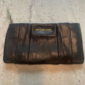 Michael Kors Clutch